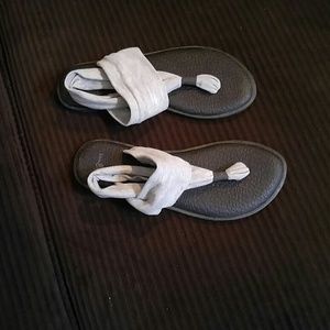 Sanuk women's sandals